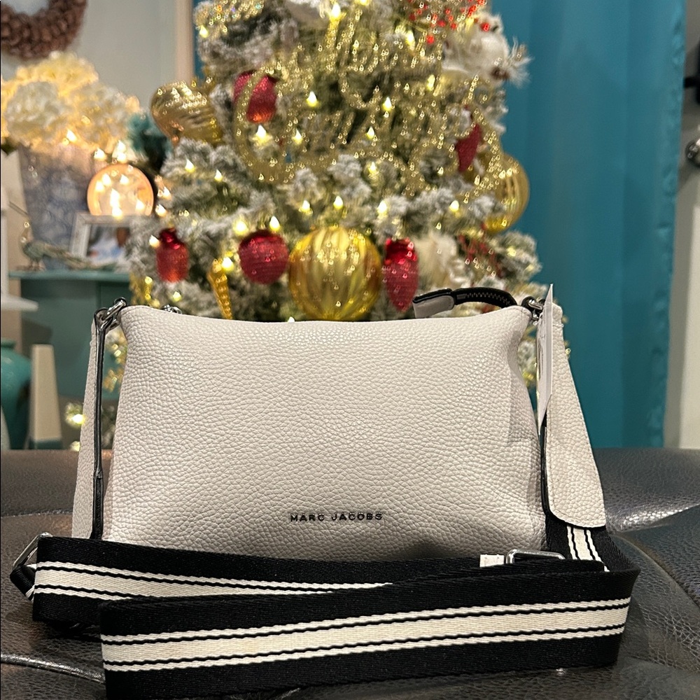 Marc Jacobs The Cosmo Calf Leather Crossbody Bag retail $372 NWT